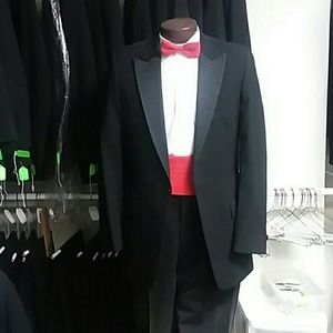 39L Tuxedo Jacket Vintage